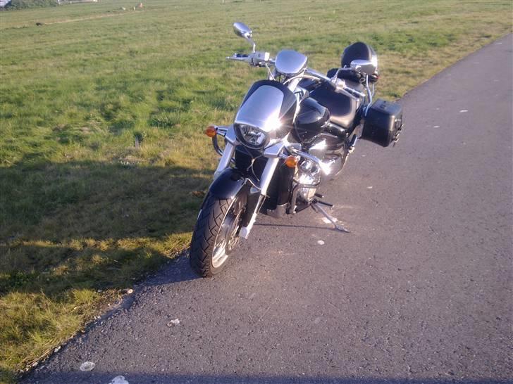 Suzuki vzr 1800 intruder billede 1