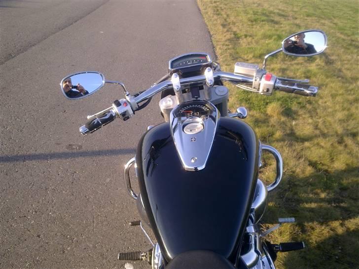 Suzuki vzr 1800 intruder billede 7