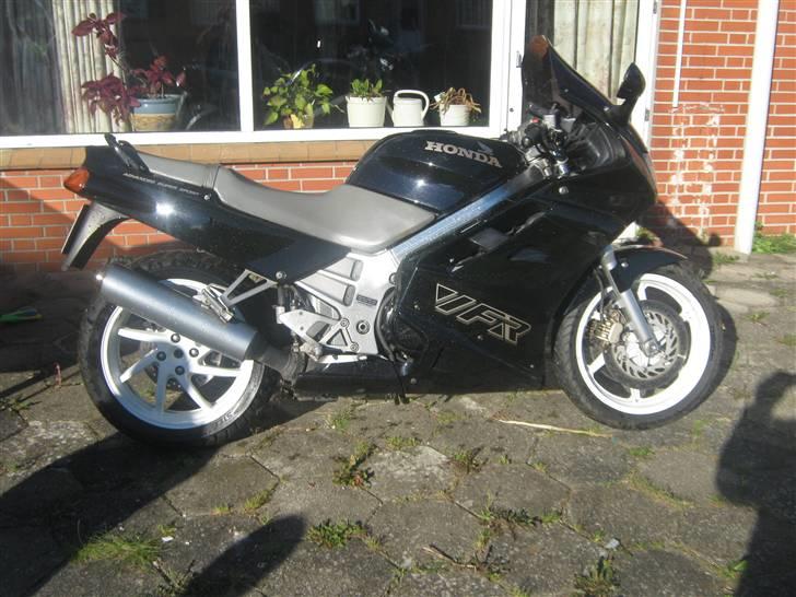 Honda vfr750f rc36 billede 3