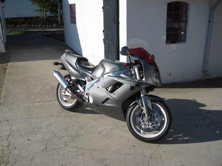 Yamaha FZR 1000 SÆLGES billede 2
