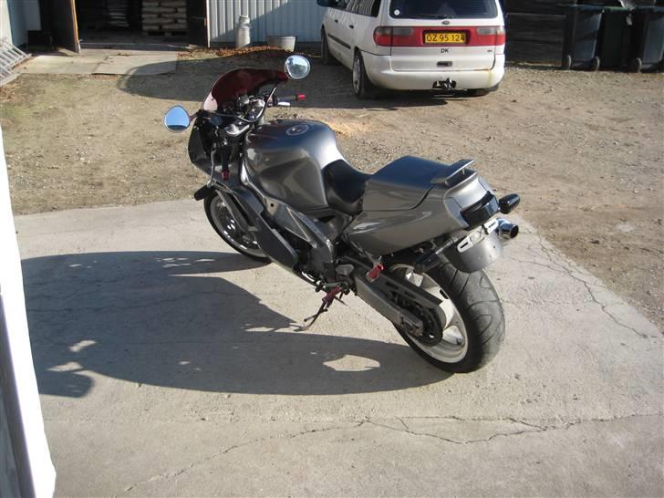 Yamaha FZR 1000 SÆLGES billede 8