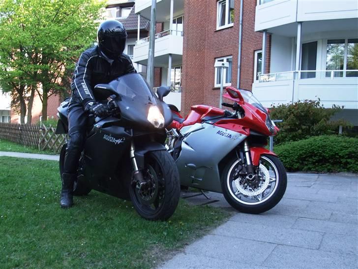 MV Agusta F4 1000 billede 6