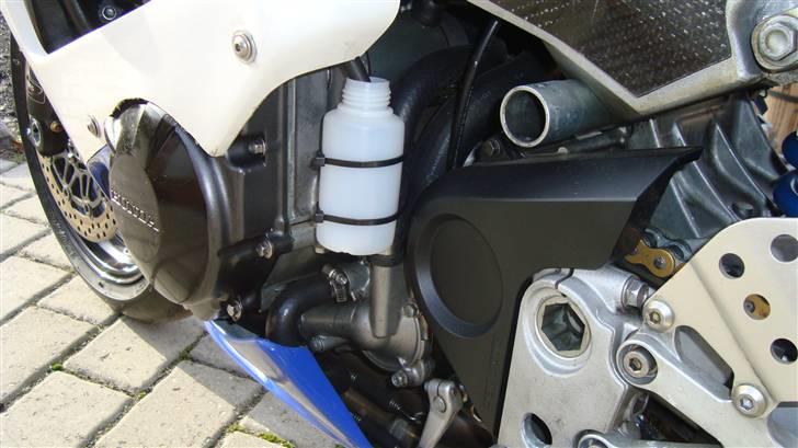 Honda CBR929RR Fireblade billede 2