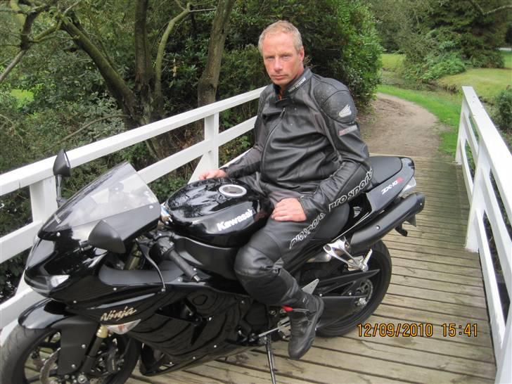 Kawasaki ZX10R  billede 8