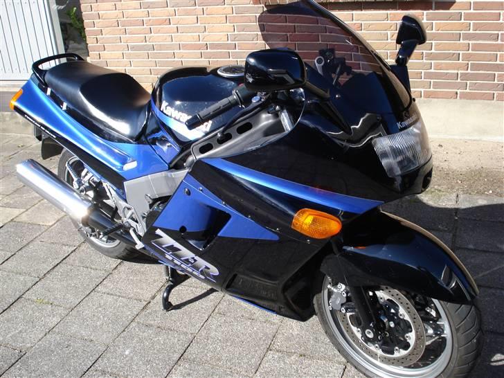 Kawasaki ZZR 1100 billede 5