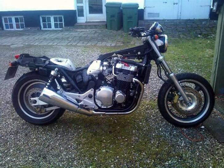 Honda x4 - jeg venter på at få dele tilbage fra maler ,når den er færdig kommer der flere billeder billede 4