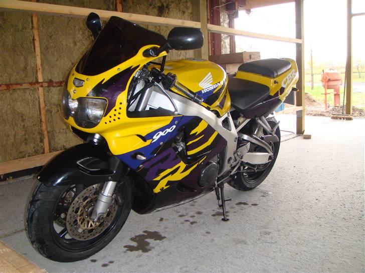 Honda CBR900RRV - Solgt - http://www.motorcykelgalleri.dk/html/gal_visbil.asp?ID=34922&xl=true billede 14