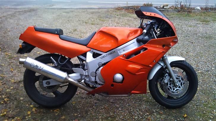 Yamaha fzr 600 - Det er så et af de kæbe sæt der fulgte med i handlen billede 9