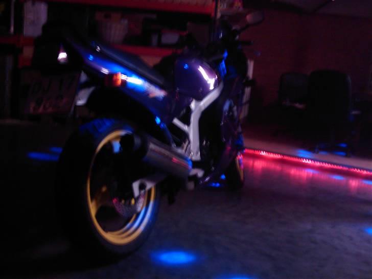 Suzuki GS500E solgt - billeder fra tidliger ejers grage  billede 5