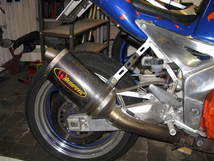 Yamaha fzr SOLGT billede 3