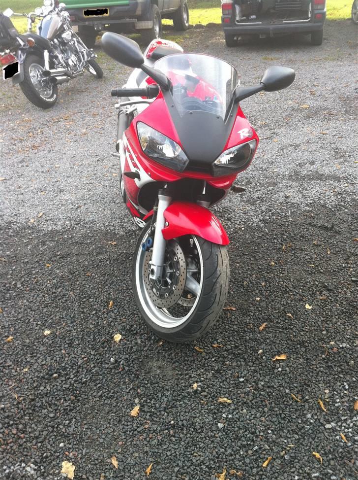 Yamaha YZF R6 billede 2