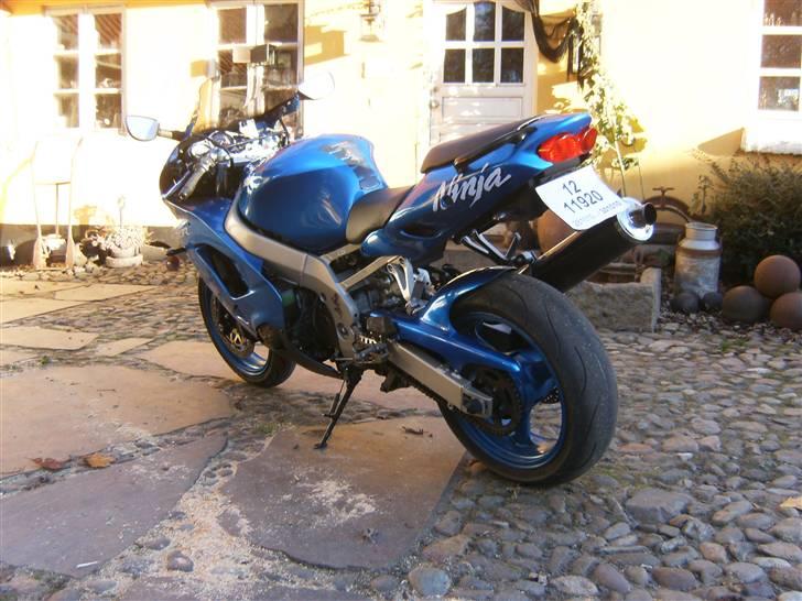 Kawasaki zx9-r ninja 900ccm billede 2