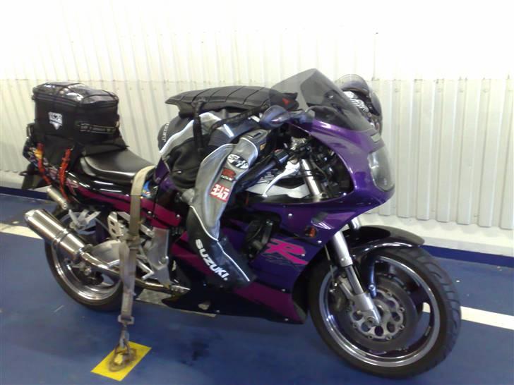 Suzuki GSXR 750 RW "KAPUT" billede 5