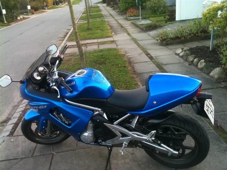 Kawasaki er-6f billede 10