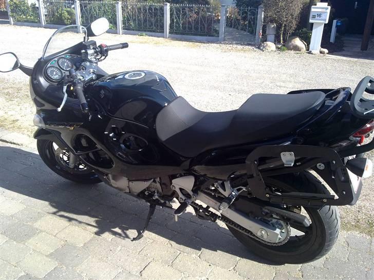 Suzuki GSXF 750 (SOLGT) billede 2