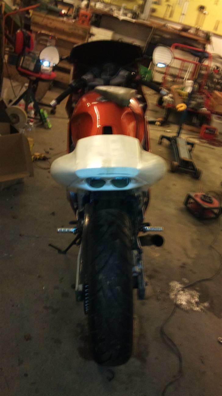 Yamaha fzr 600 - Så er vinter ombygningen igang billede 13