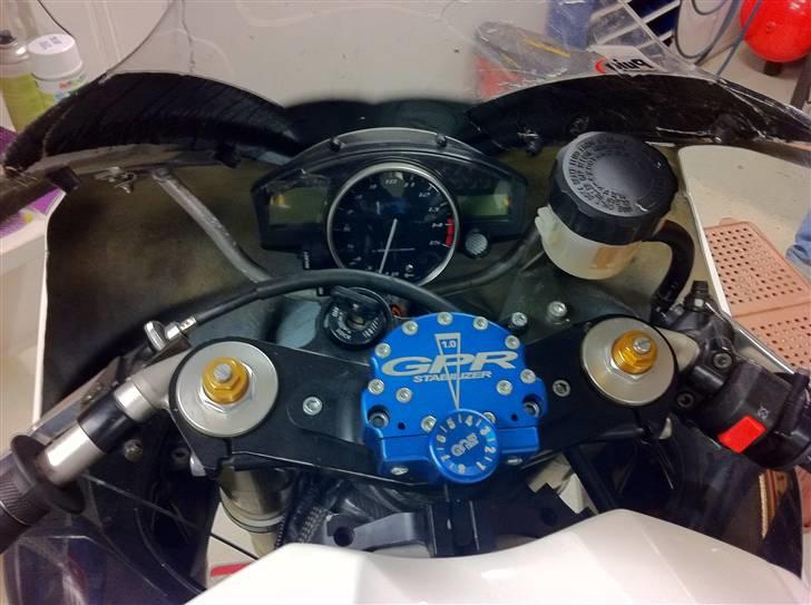 Yamaha yzf R1 billede 7