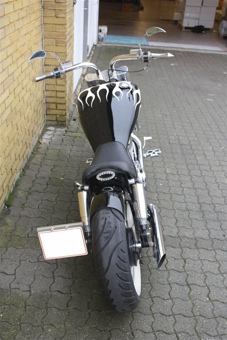 Suzuki Intruder VS 750 (SOLGT) billede 4