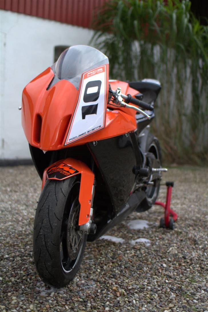 KTM RC8 *SOLGT* billede 19