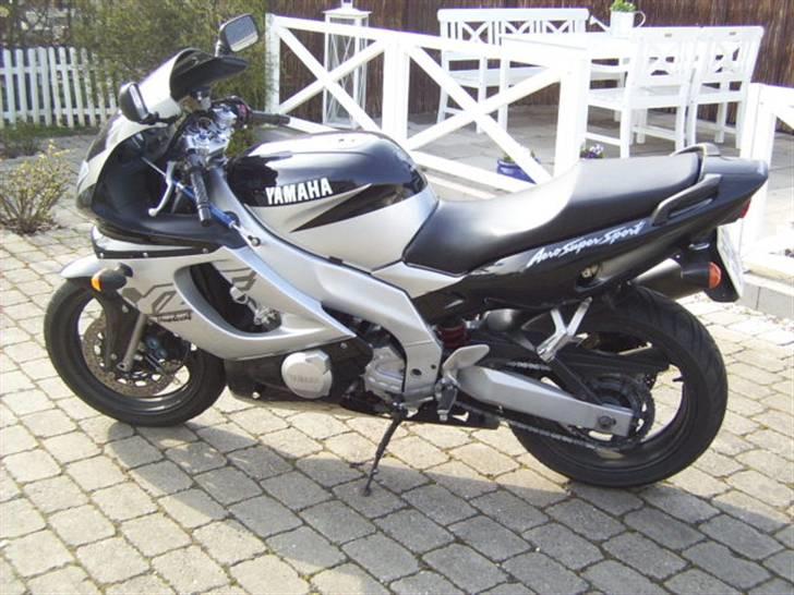 Yamaha YZF600R THUNDERCAT billede 3