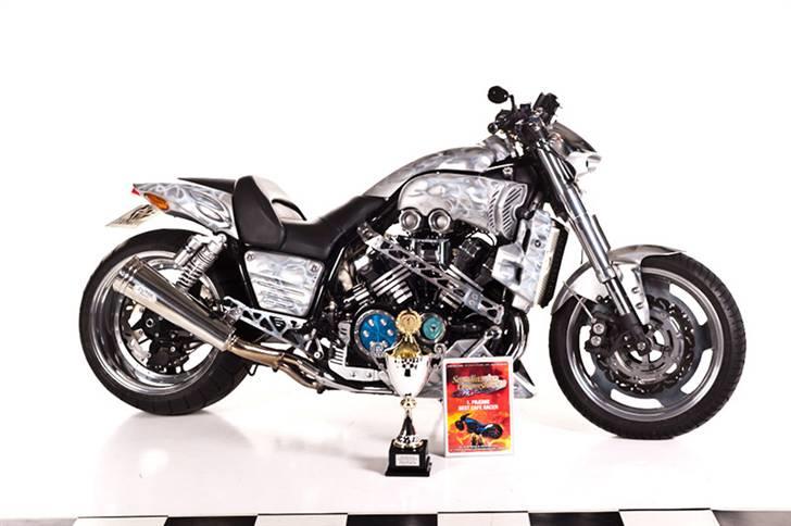 Yamaha 1200 Vmax Solgt* billede 2