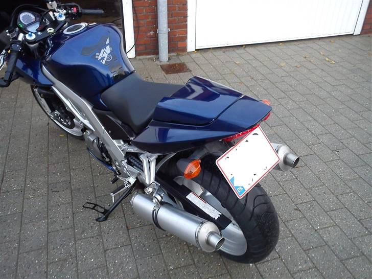 Suzuki SV1000S - På vej i garagen for vinteren. SUK!  billede 2