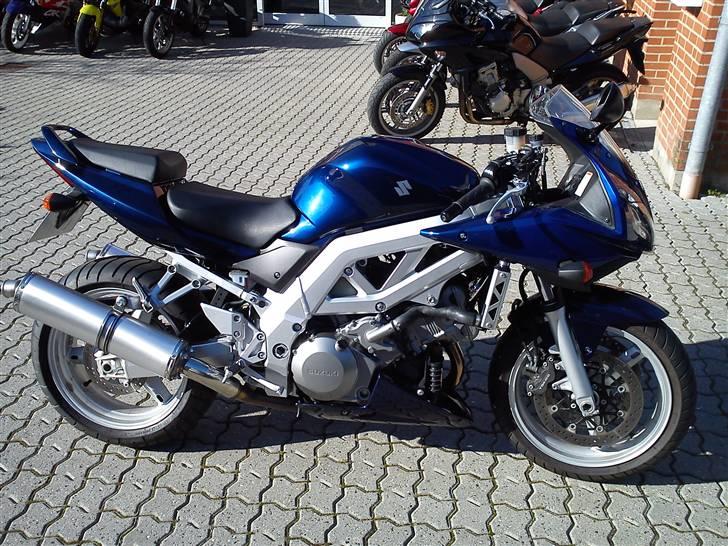 Suzuki SV1000S - Klar til Hjemturen fra Rydbergs MC. De tog min GSX750F i bytte. billede 7