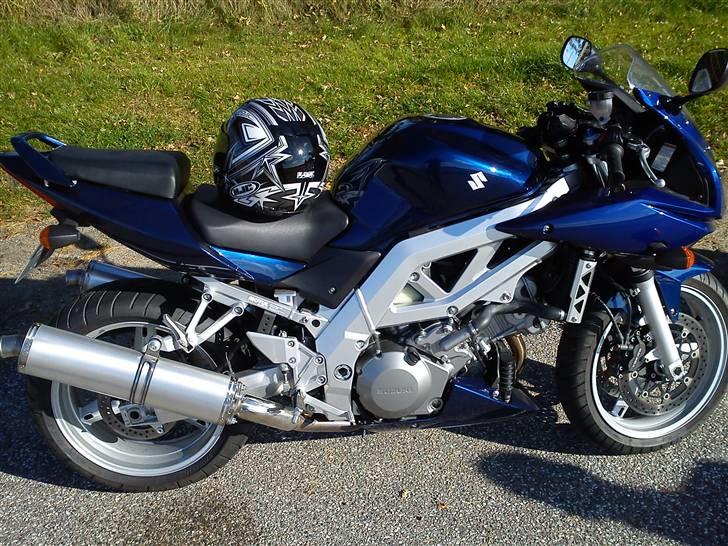 Suzuki SV1000S - En lille pause på hjemturen fra forhandleren.  billede 8
