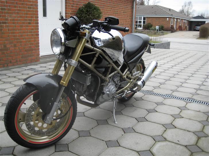 Ducati Monster 750 billede 4