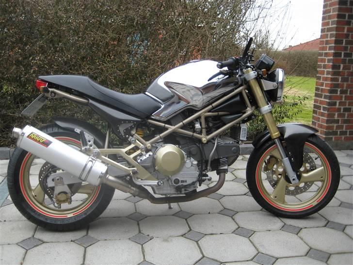 Ducati Monster 750 billede 5