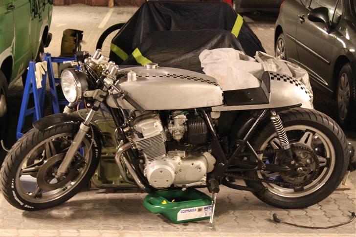 Honda CB750 cafe racer billede 3