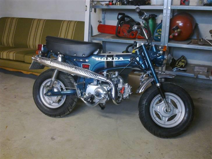 Honda dax ST 50 billede 1