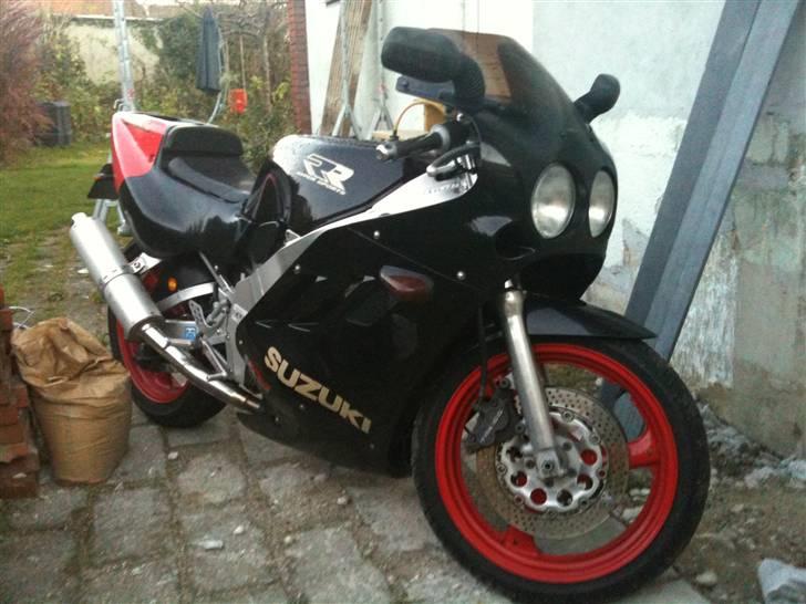 Suzuki gsxr 400 rr sp *solgt* billede 2