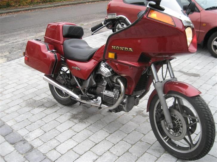 Honda GL650 Silverwing billede 6