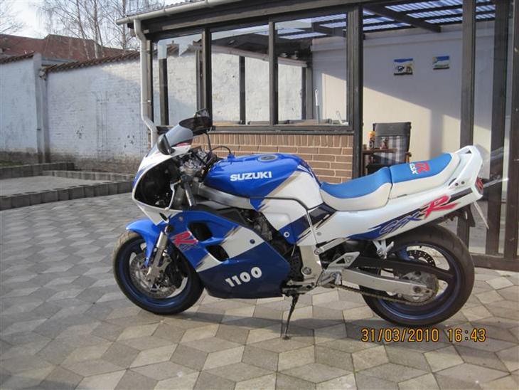 Suzuki GSXR1100 billede 1