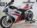 Yamaha r1