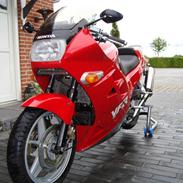 Honda VFR 750F rc24,2