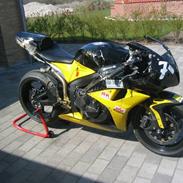 Honda 1000 Fireblade