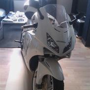 Honda VFR 400 R nc 30  - Solgt 