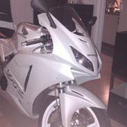 Honda VFR 400 R nc 30  - Solgt 