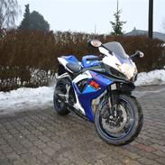 Suzuki gsxr 750 