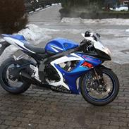 Suzuki gsxr 750 