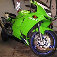 Kawasaki zx6r  TILSALG