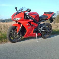 Triumph Daytona 675