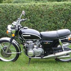 Honda cb 500 four