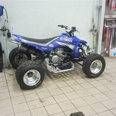 Yamaha YFZ 450 Quad