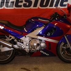 Kawasaki ZZR 600