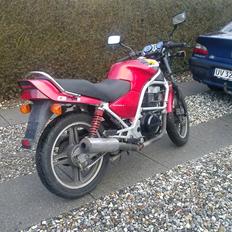Honda CB 450 s