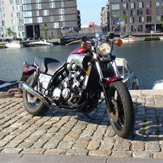 Yamaha VMAX (SOLGT)