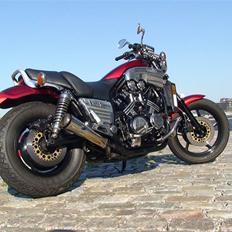 Yamaha VMAX (SOLGT)